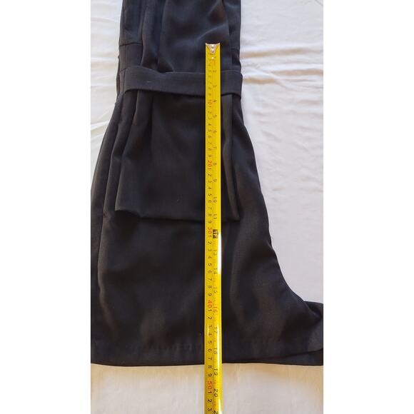 GB Black wrap shorts jumpsuit V-neck sleeveless Romper size (L) - Picture 11 of 14